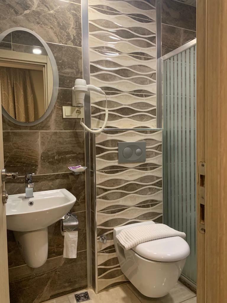 Venus Hotel Taksim Istanbul Exterior photo